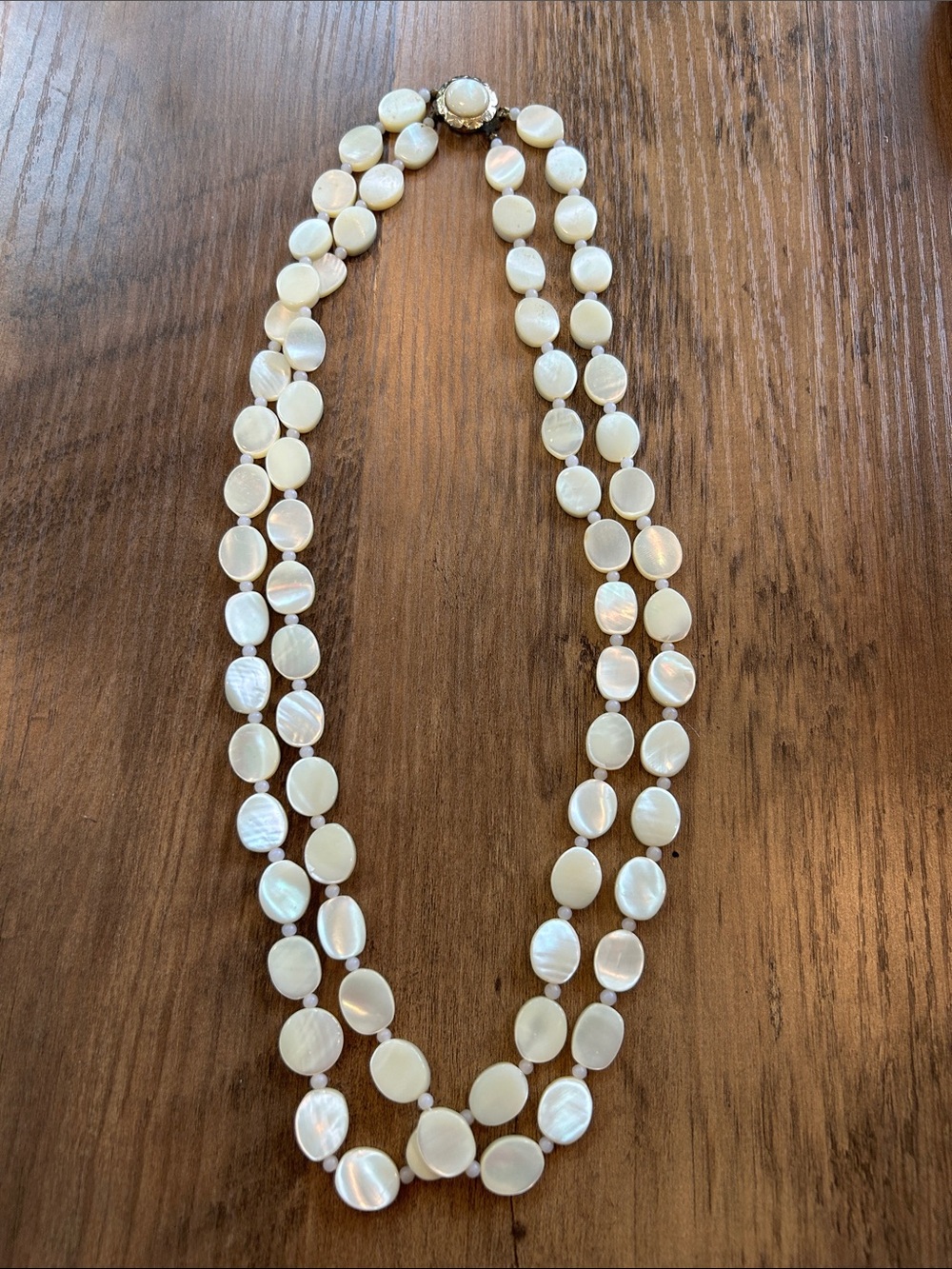 Vintage Mother Of Pearl Shell Coin Beads Double Strand Necklace